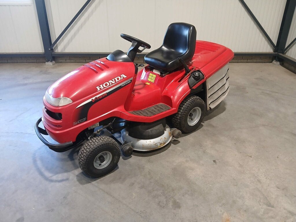 Honda zitmaaier, Honda