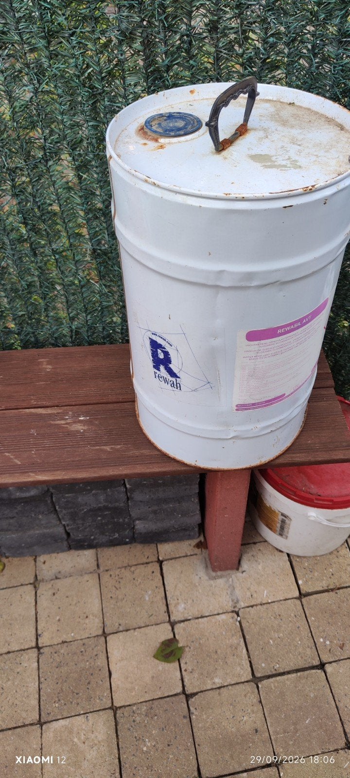 Rewasil AVT hydrofuge professionnel 25L, Enlèvement