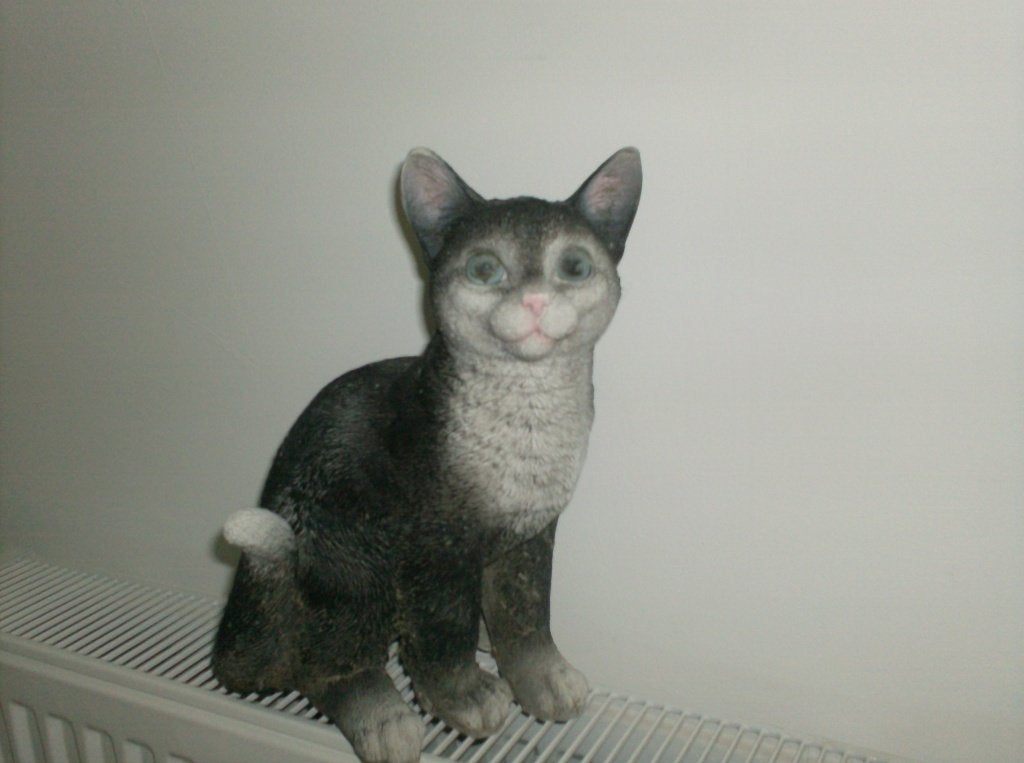 mooi beeld poes, Ophalen of Verzenden, Zo goed als nieuw, Dierenbeeld