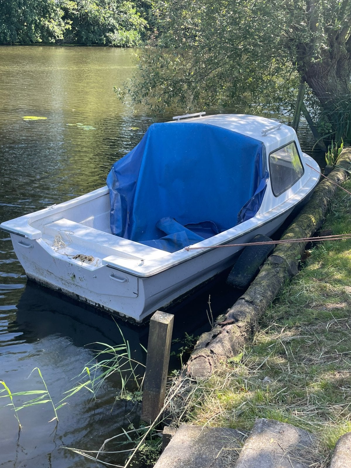 Motorboot , perfecte staat, Watersport en Boten, Ophalen, Zo goed als nieuw, Trailer