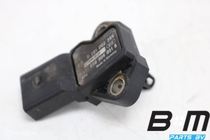 Druksensor VW Golf 5 5drs 1.4 TSI 038906051B, Gebruikt