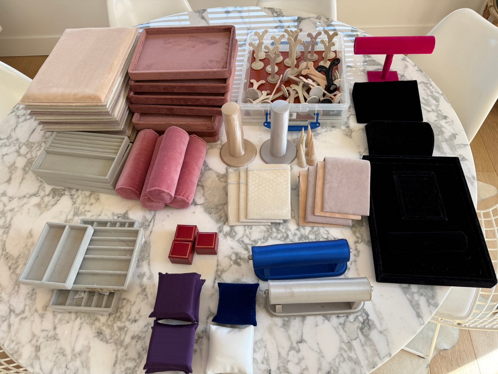Juwelen displays- velvet, Handtassen en Accessoires, Ophalen, Gebruikt