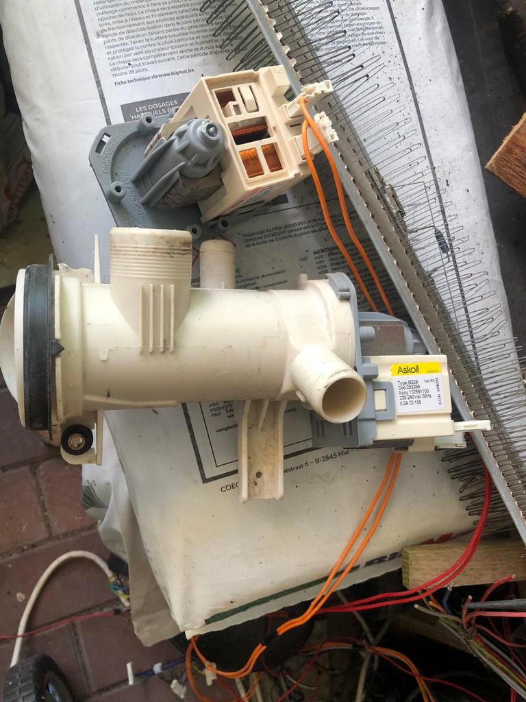 Pompe a vidande AEG, Electroménager, Enlèvement ou Envoi