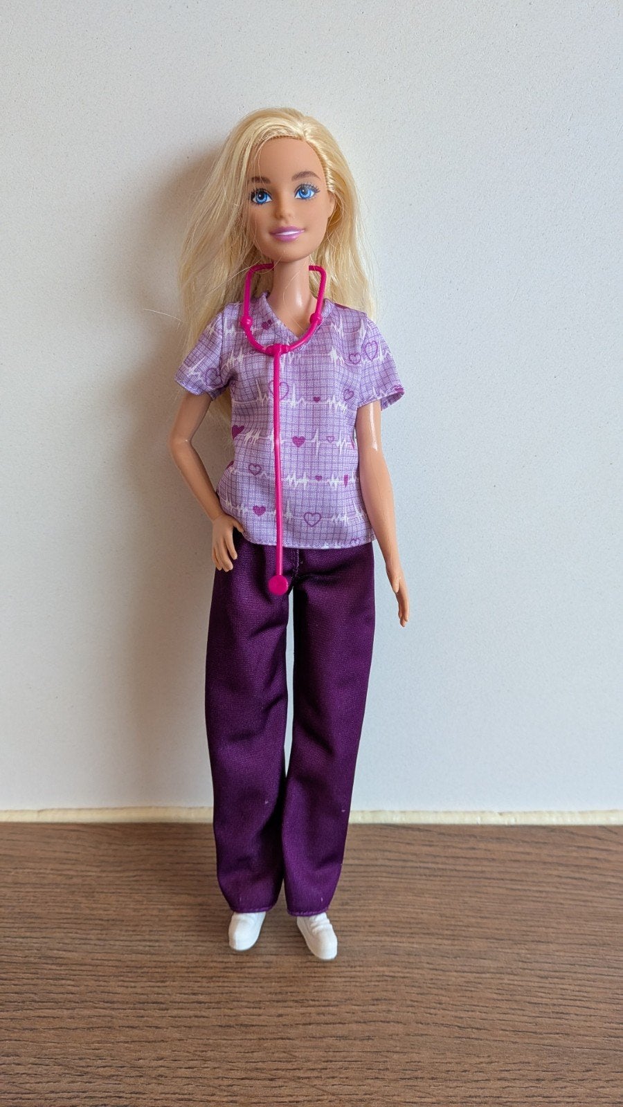 Barbie verpleegkundige, Ophalen of Verzenden, Zo goed als nieuw, Barbie