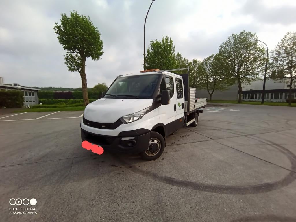 Iveco daily 3l l cng, Auto's, 4 deurs, Achterwielaandrijving, Overige bekleding, Wit
