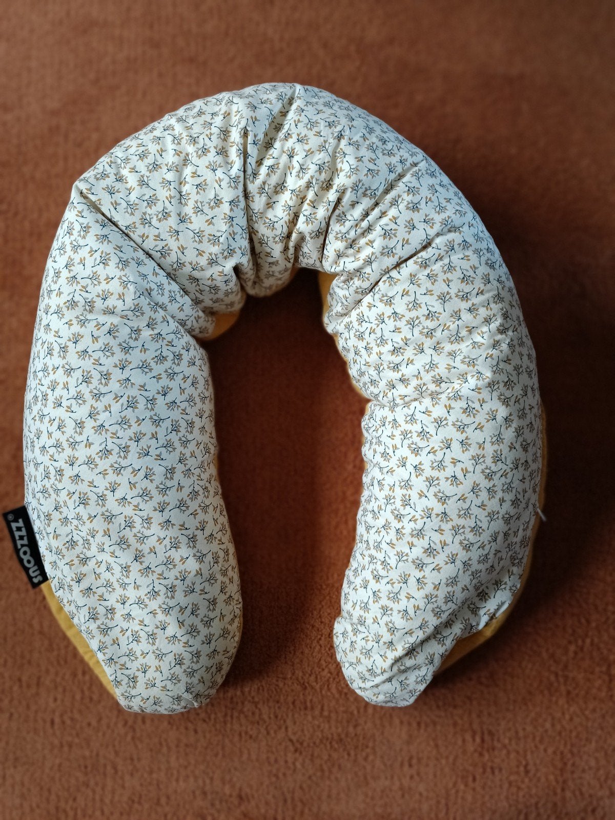 Snoozzz borstvoedingskussen, Ophalen