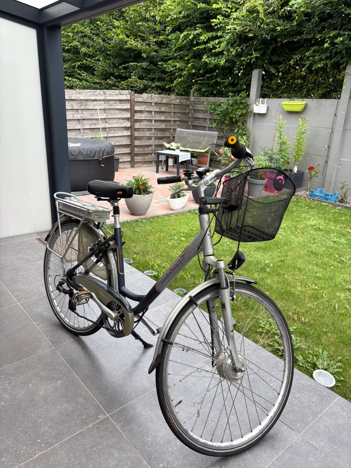 Bikkel electrische fiets (niet werkend), Enlèvement, Comme neuf