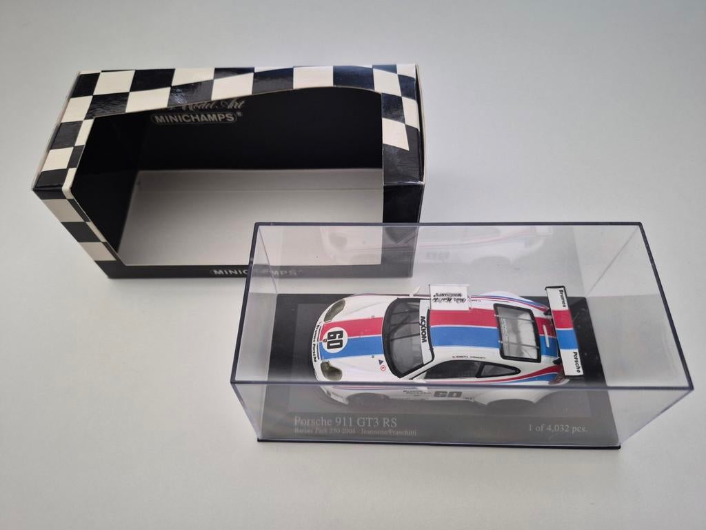 Minichamps Porsche 911 GT3 RS 400 046960 1/43, Enlèvement ou Envoi, Comme neuf, Voiture, MiniChamps