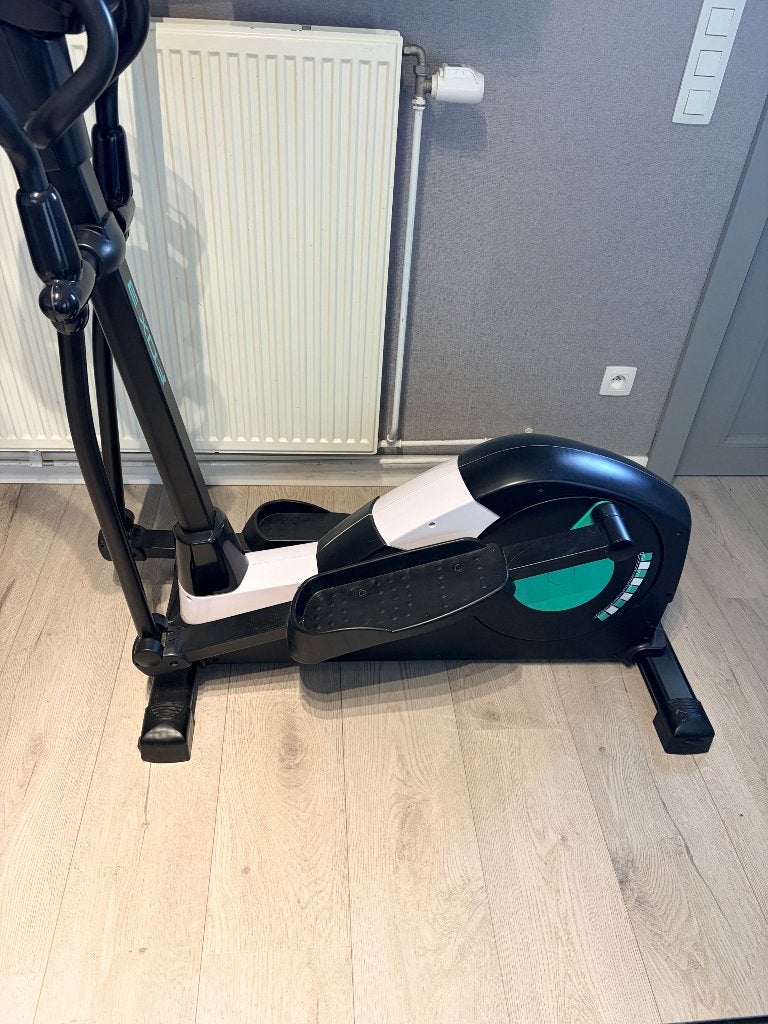 Crosstrainer focus fox 3, Sport en Fitness, Ophalen, Zo goed als nieuw, Crosstrainer