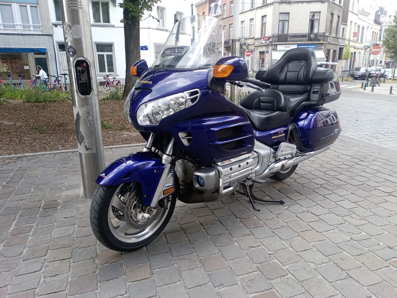 HONDA GOLDWING 1800 AVEC 67 000 KM, Permis Moto A, Tourisme, Entreprise, Occasion