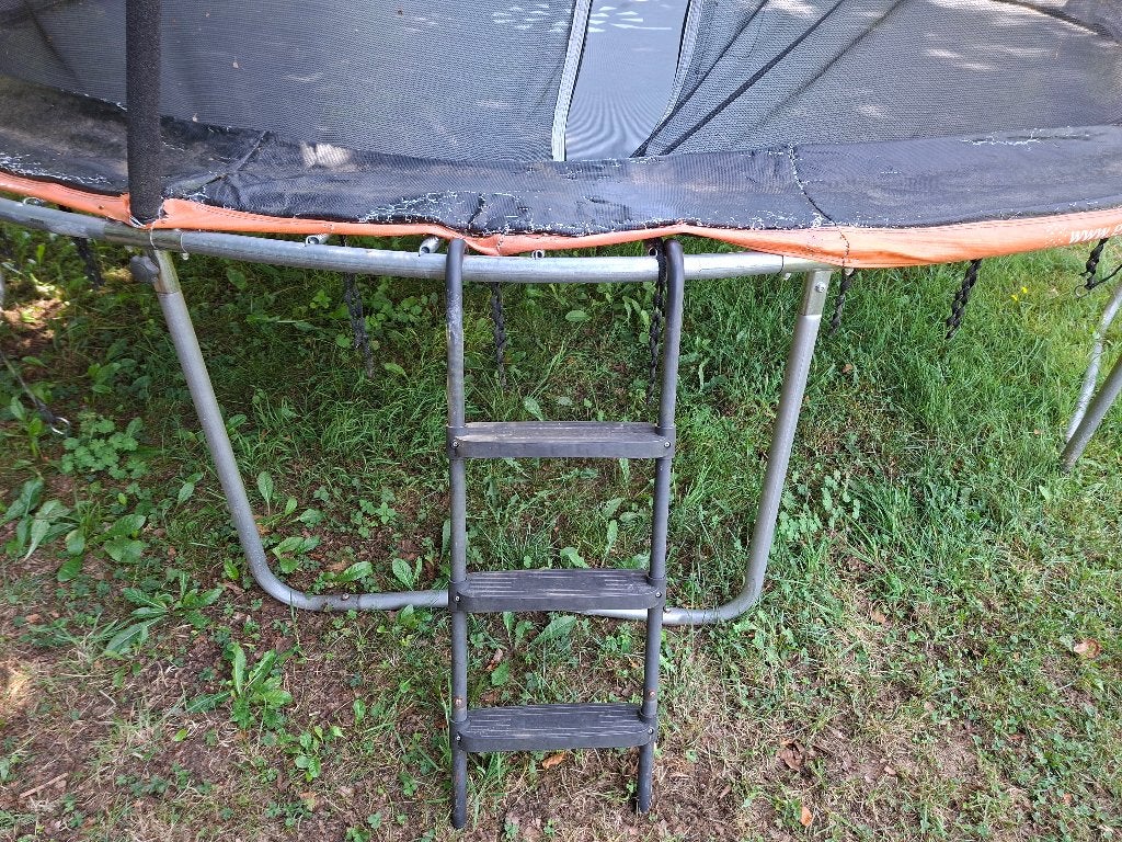 Trampoline rond 430 avec echelle et kit ancrage, Enlèvement