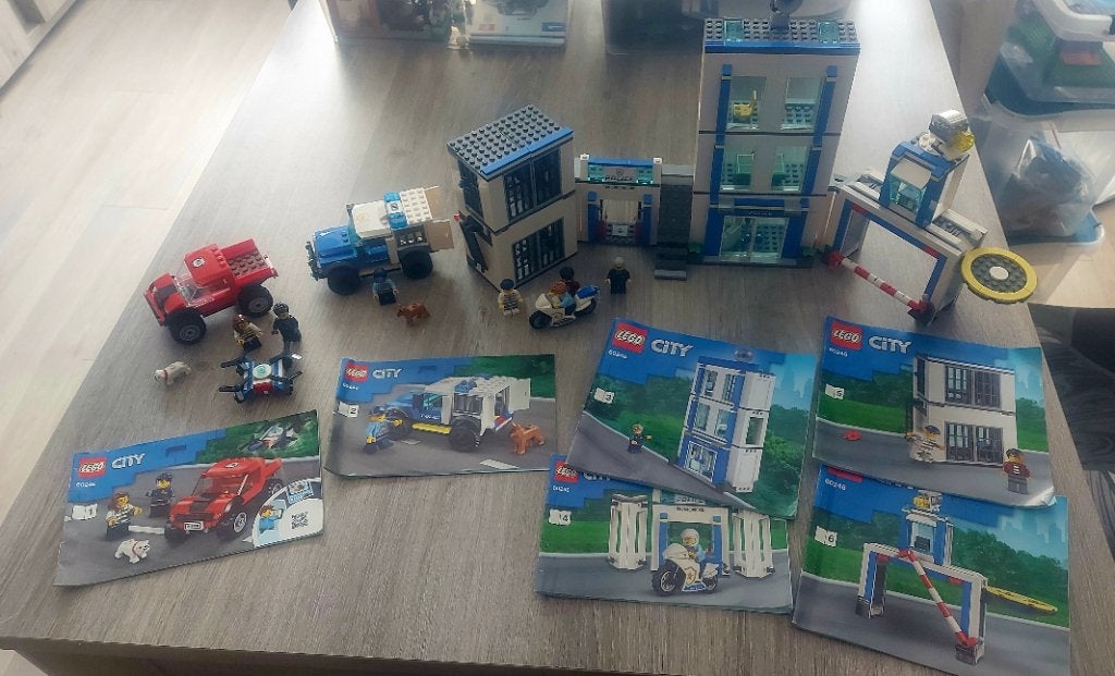 Lego City 60246 Commissariat police, Ophalen, City, Lego, Zo goed als nieuw