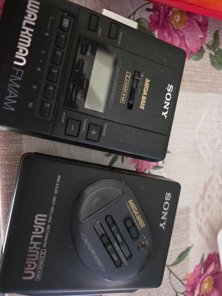 Sony walkman  te herstelen, Audio, Tv en Foto, Walkmans, Discmans en Minidiscspelers, Ophalen of Verzenden, Walkman