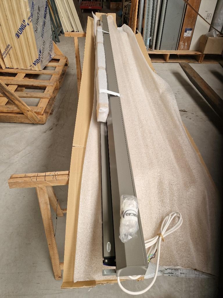 Screen voorzet, Tuin en Terras, Ophalen, Nieuw, Screen, Elektrisch