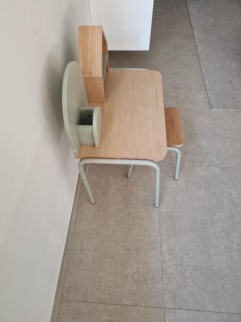 kinderbureel + stoeltje, Ophalen, Gebruikt