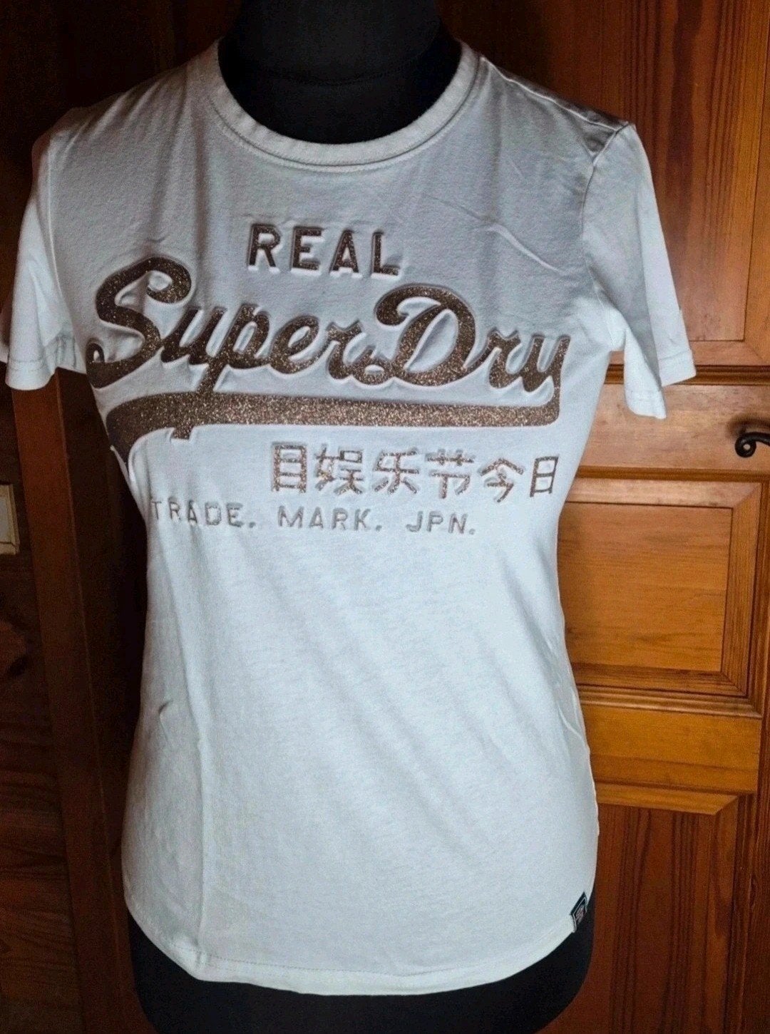 Superdry tshirt dames, Kleding | Dames, T-shirts, Superdry, Korte mouw, Goud, Ophalen