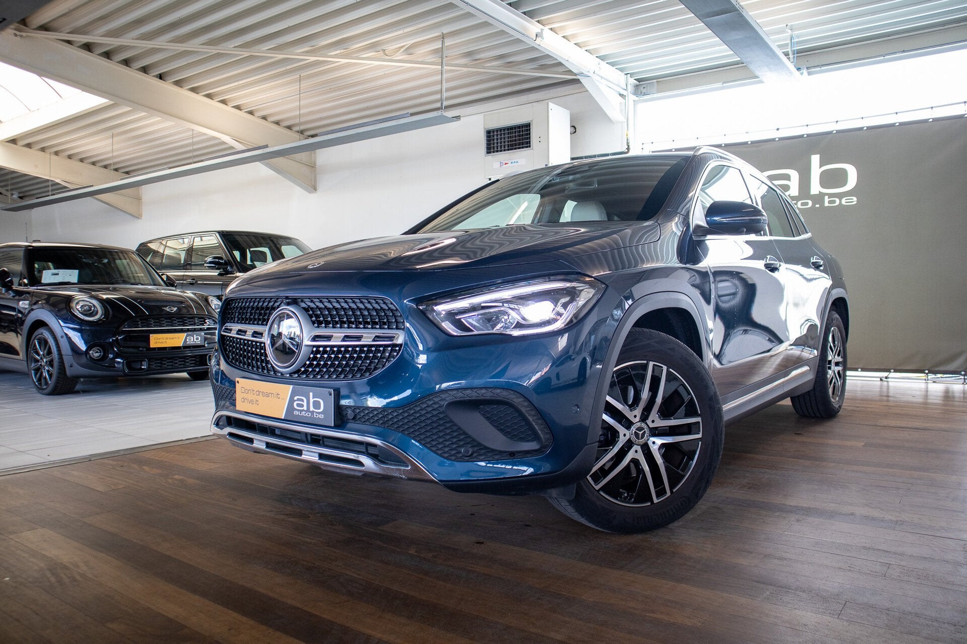 Mercedes-Benz GLA 200 d, MEMORY SEATS, 360, ZETELVERW., AD, Autos, Mercedes-Benz, 0 kg, Capteur de lumière, Achat, Entreprise
