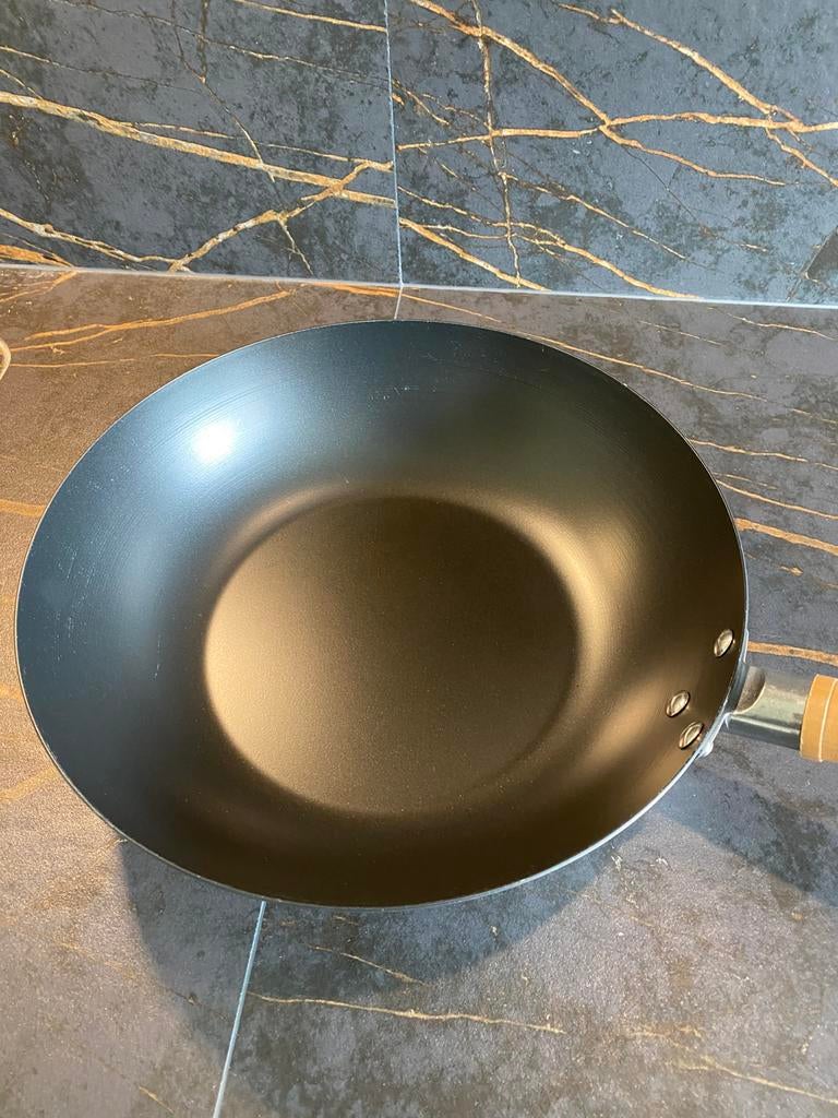 Wok Beka 18 Diameter, Huis en Inrichting, Keuken | Potten en Pannen, Ophalen of Verzenden, Zo goed als nieuw, Wok