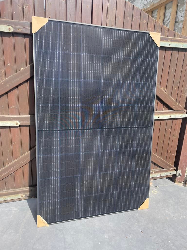 12 x Panneaux solaires 420W NEUF !, Enlèvement, Neuf, 200 watts-crêtes ou plus