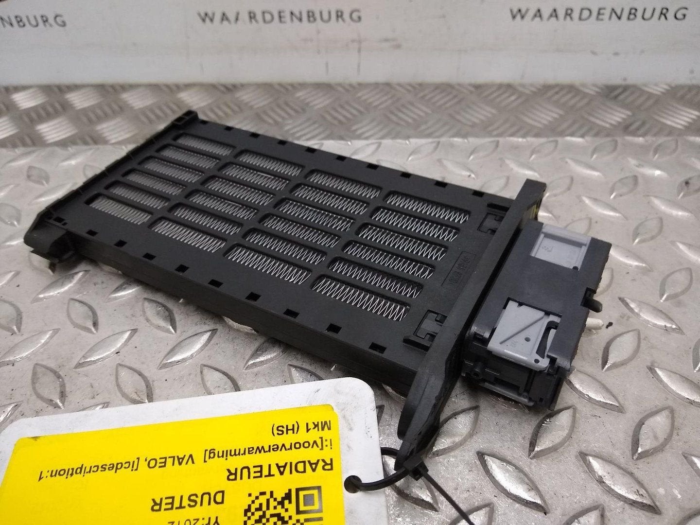 DACIA DUSTER RADIATEUR 2012, Ophalen of Verzenden, Gebruikt, ARN erkend