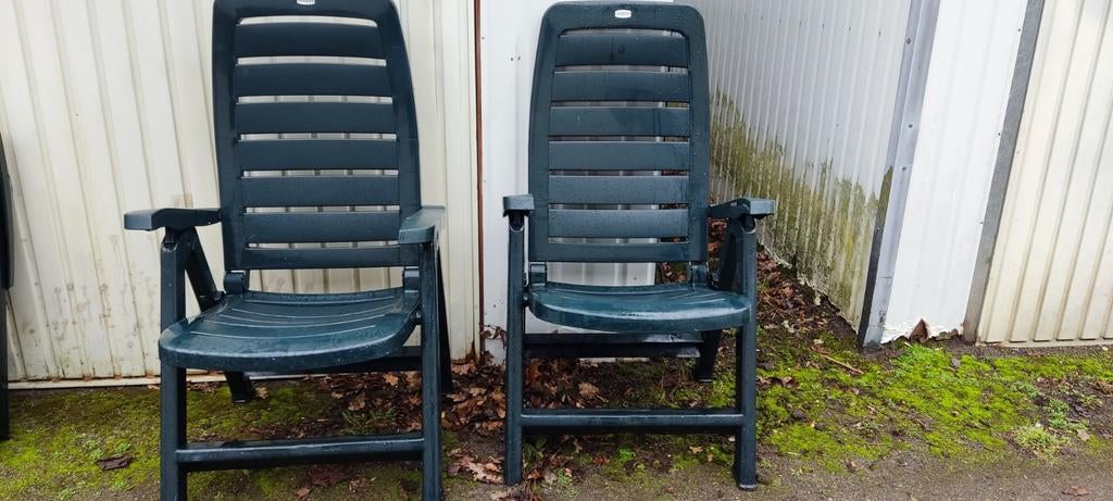 Terrasstoelen, Enlèvement