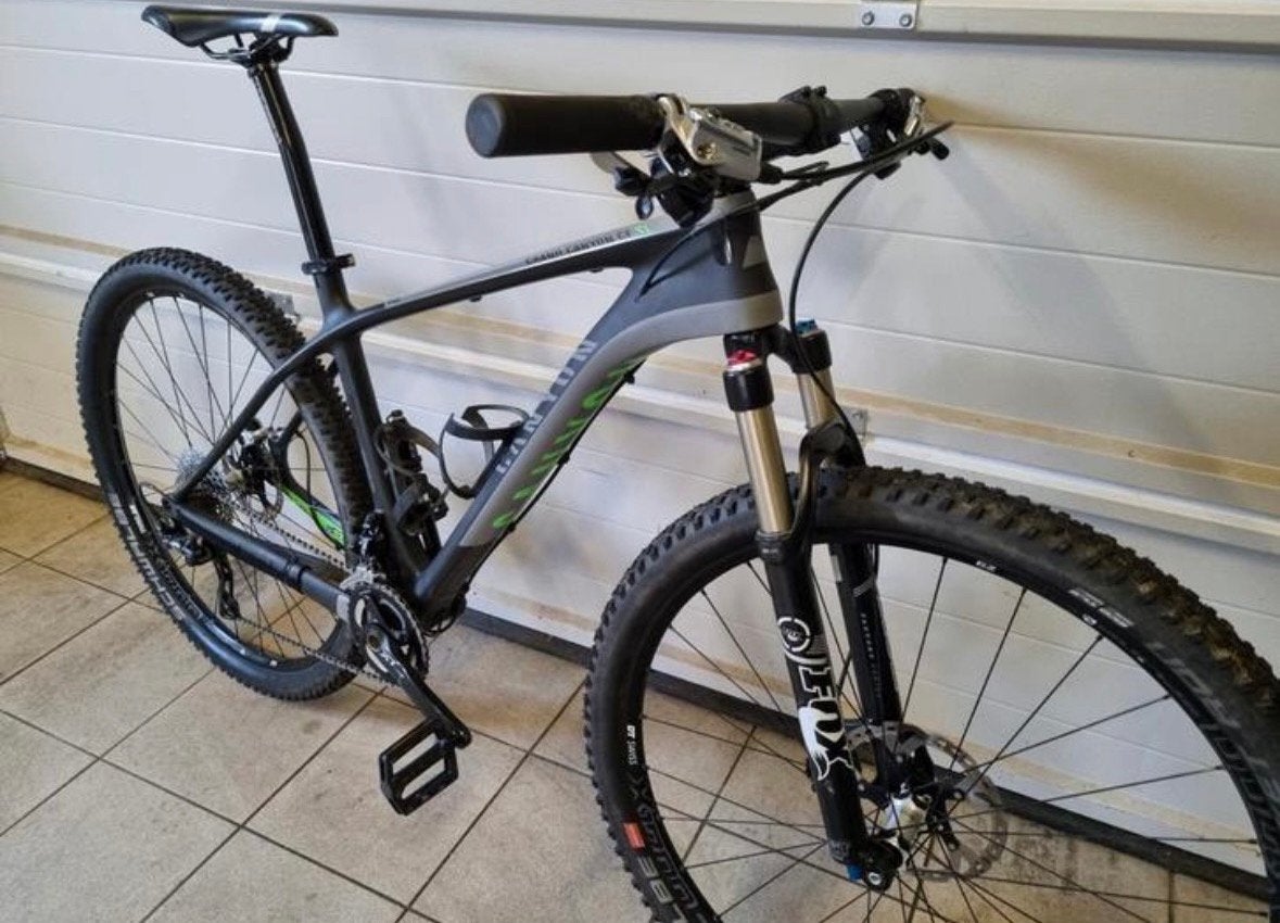 Canyon Grand Canyon CF SL Carbon 29” – Shimano XT – maat L, Fietsen en Brommers, Ophalen, Zo goed als nieuw