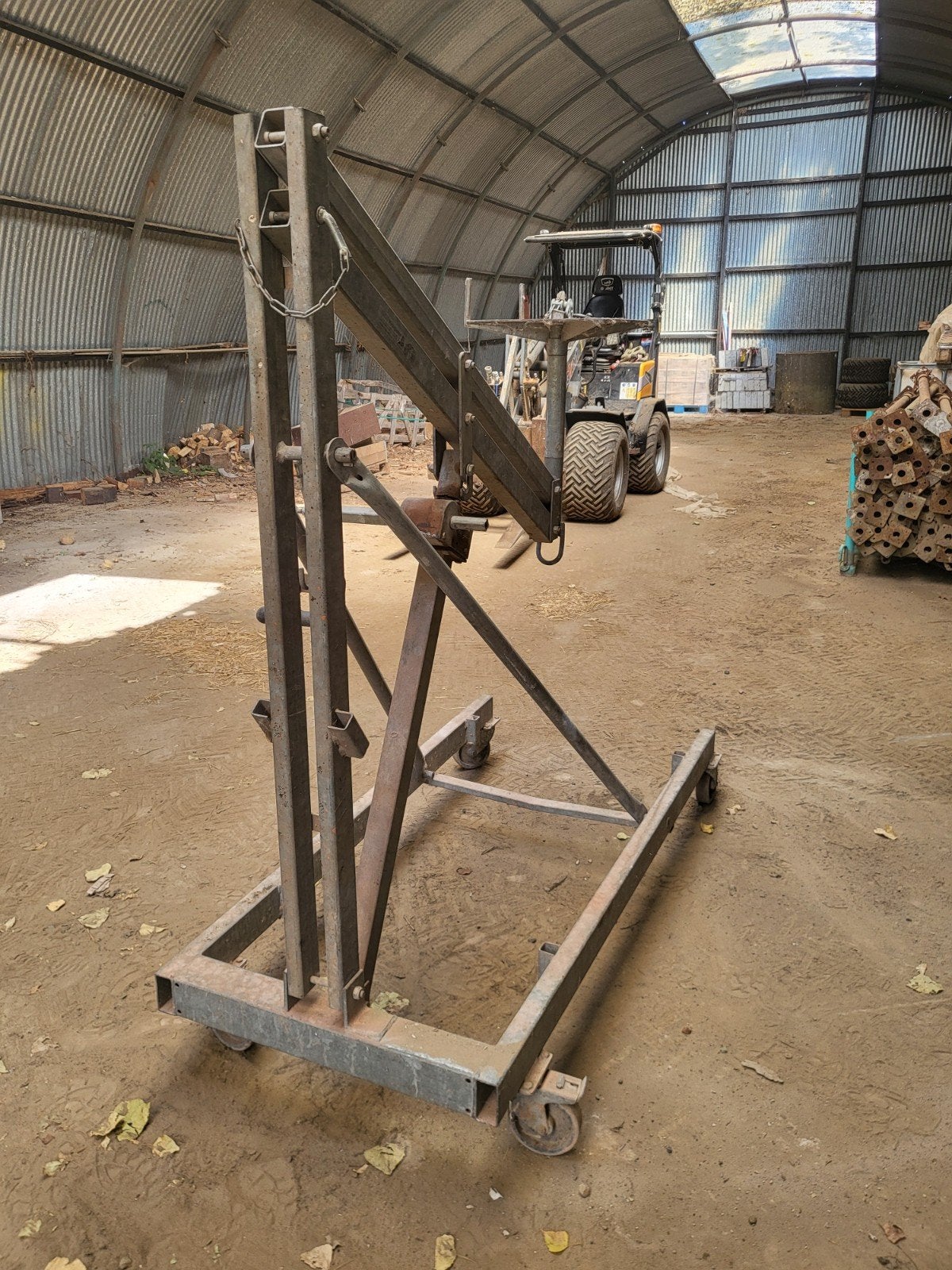 MUBA Kragarmlift KAL 275 – 600 kg – Bouwjaar 2010 – In goede, Bricolage & Construction, Treuils et Palans, Enlèvement