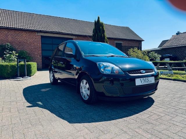 Ford Fiesta 1.4 Benzine * Garantie * Airco *, Auto's, Stof, Zwart, 4 cilinders, Zwart