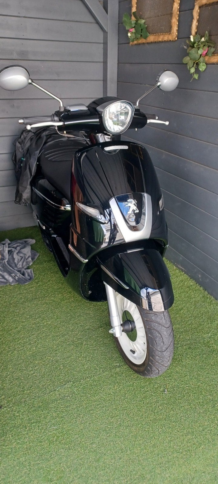 Peugeot dymjango, Ophalen