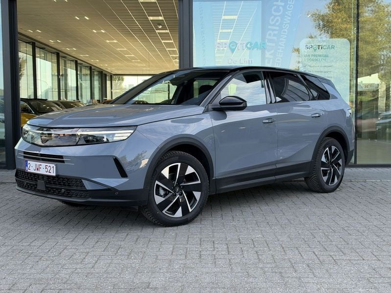 Opel Grandland GS 1.2T Hybrid *Navi*Leder*Pano*, Auto's, Gebruikt, Zwart, 1199 cc, 136 pk