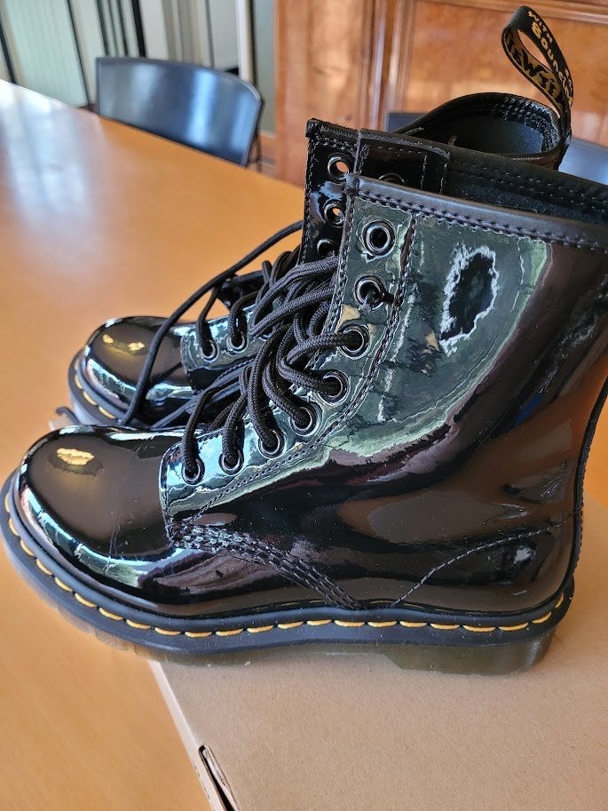 Bottes Dr Martens 37 neuves, Enfants & Bébés, Vêtements enfant | Chaussures & Chaussettes, Neuf, Dr Martens, Bottes, Enlèvement ou Envoi