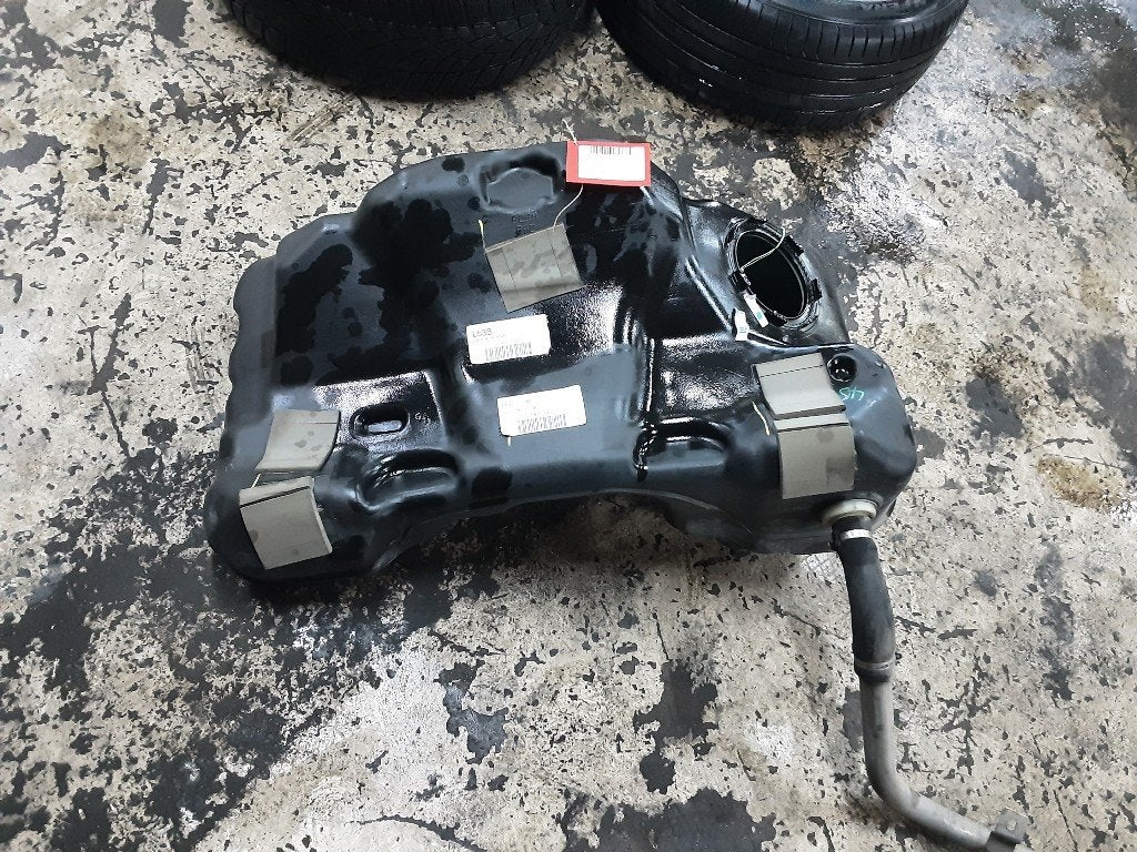 RESERVOIR CARBURANT Range Rover Evoque II (LZC / LZS / LZH), Land Rover, Mevr. I. Hauben, Utilisé, Rue de l'Espoir 34 34
4030  GRIVEGNÉE, BE