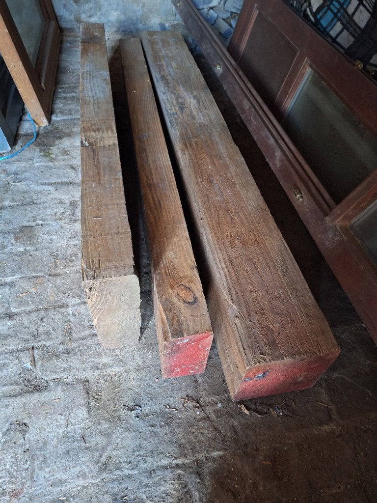 POUTRE ET MADRIER EN MELEZE, Bricolage & Construction, Neuf, 50 mm ou plus, Moins de 200 cm, Autres essences de bois