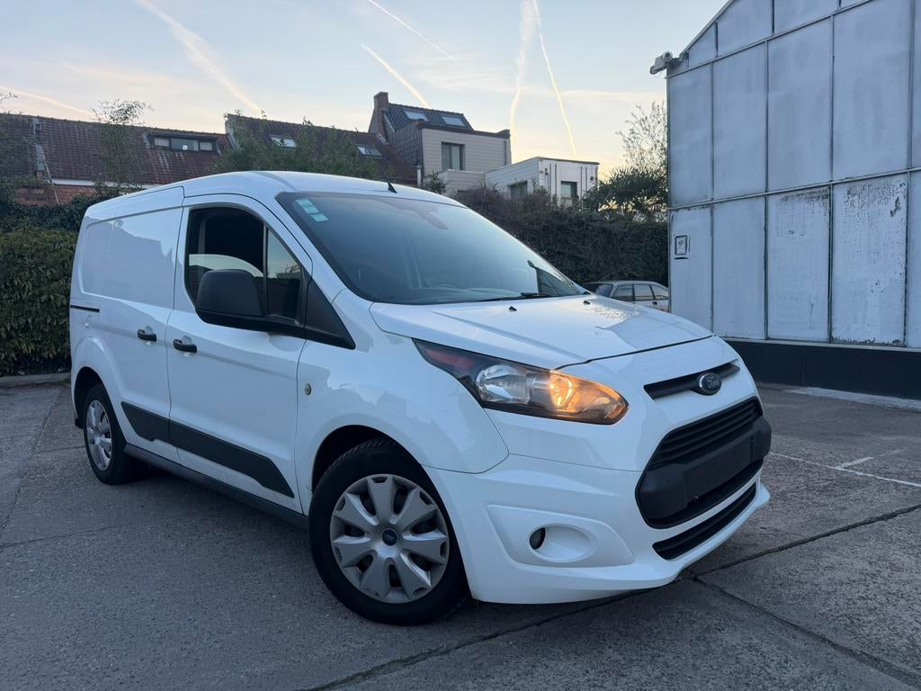 Ford Transit Connect1.5 Diesel euro 6b 2017 160 000 km, Autos, Camionnettes & Utilitaires, Entreprise, Achat, Air conditionné