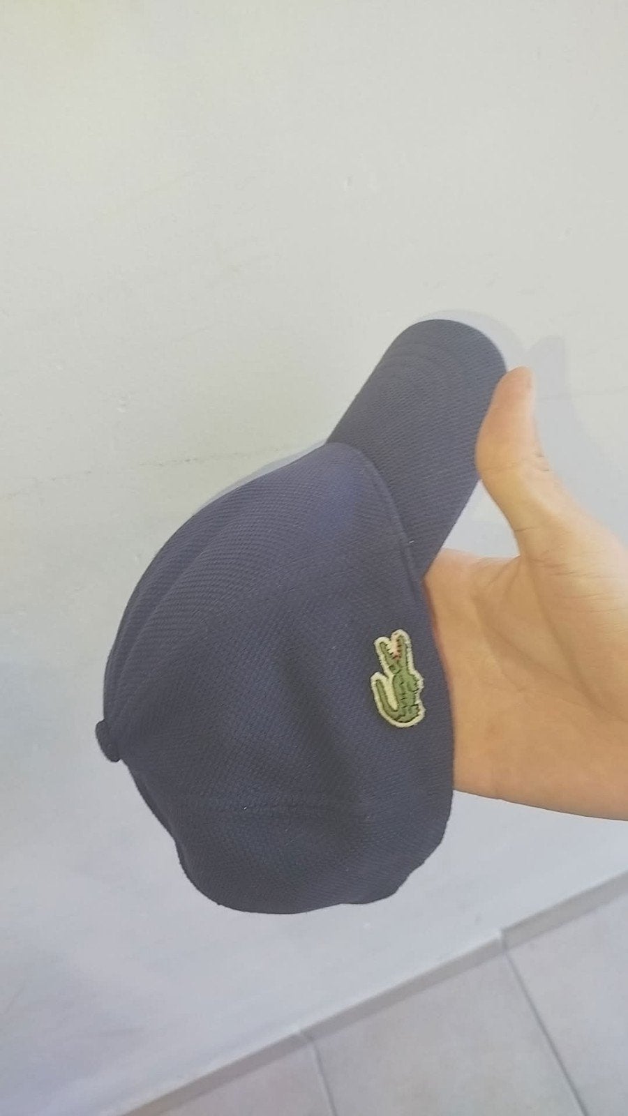 casquette lacoste bleu foncé, Vêtements | Hommes, Chapeaux & Casquettes, Enlèvement, Casquette