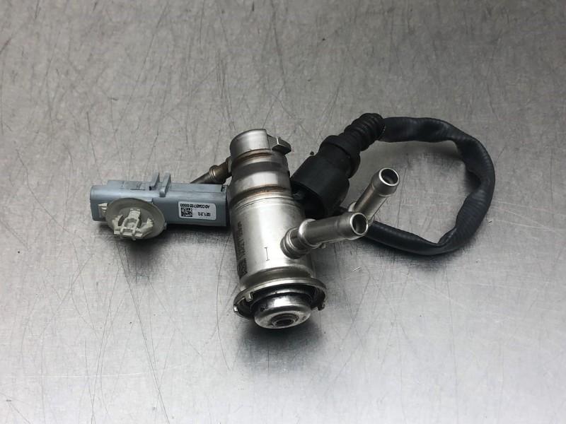 INJECTEUR ADBLUE Nissan NV 250 (WF) (|208995377R|), Utilisé, Nissan