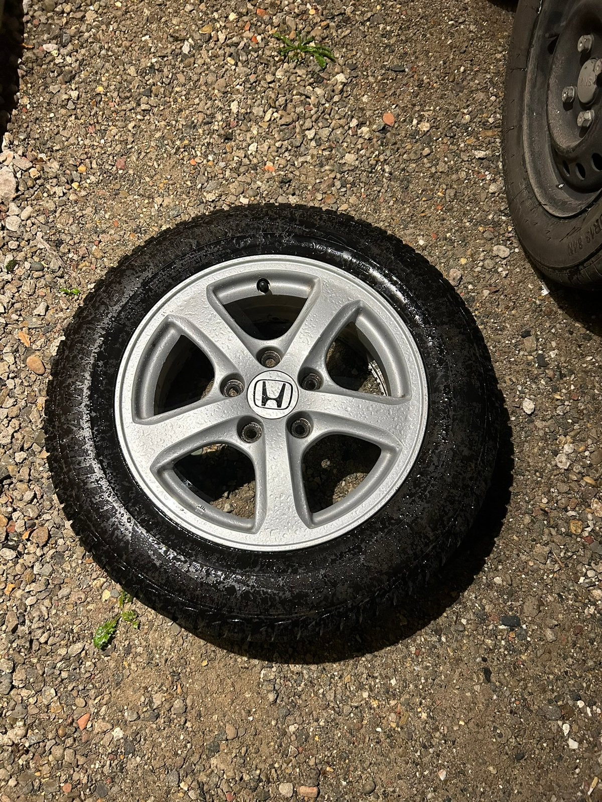 Winterbanden met velg 5x114,3 195/65 r15, Auto-onderdelen, Ophalen, Winterbanden, Velg(en)