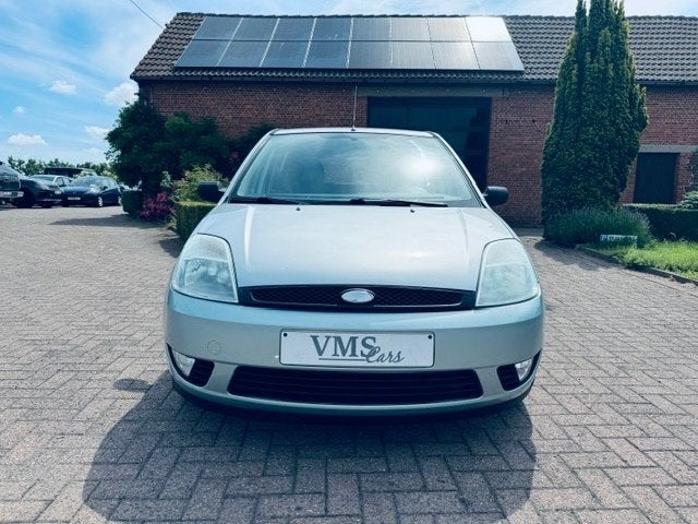 Ford Fiesta 1.4 Essence * Garantie * Clima * Attelage, 144 g/km, Entreprise, Garantie prolongée, Boîte manuelle