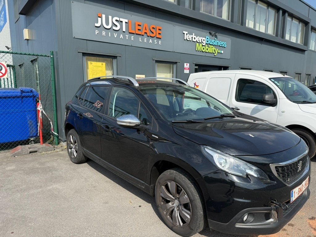 Peugeot 2008 bj 2017 km 130000 1.2 l, Ophalen, Benzine, Gebruikt, Schaal 1:24