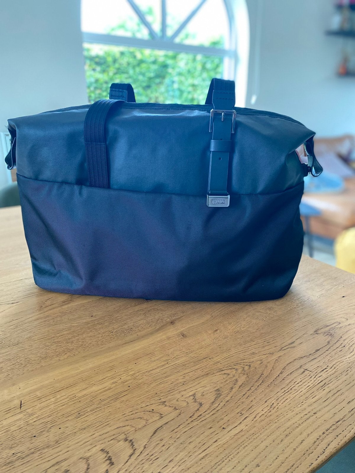 THULE Spira - verzorgingstas, Enfants & Bébés, Sac à langer bébé, Enlèvement, Comme neuf, Sac à langer