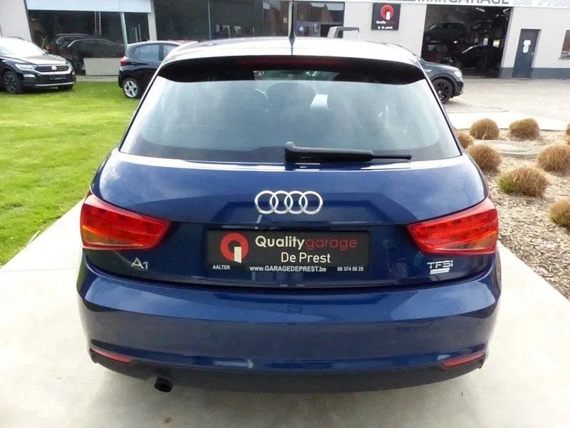 Audi A1 PDC achter automatische airco, bluetooth, ..., Auto's, Audi, Stof, Blauw, https://public.car-pass.be/vhr/535d60a5-74cc-49bf-964f-afa0965444c2