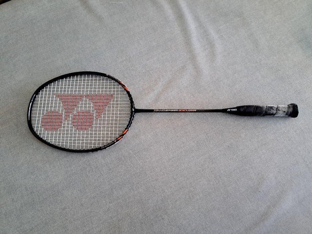 yonex badmintonracket Nanospeed 100 junior met hoes, Sport en Fitness, Ophalen, Gebruikt, Racket(s)