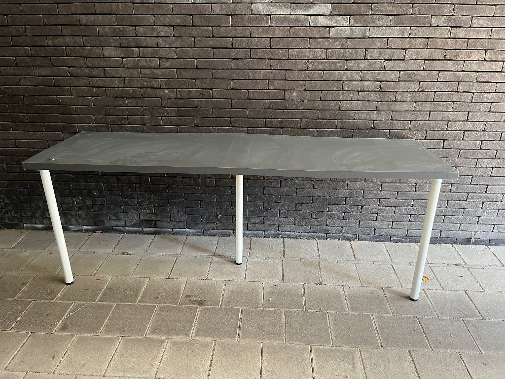 IKEA LAGKAPTEN bureau – gebruikt, Huis en Inrichting, Ophalen, Gebruikt, Ikea, Rechthoekig