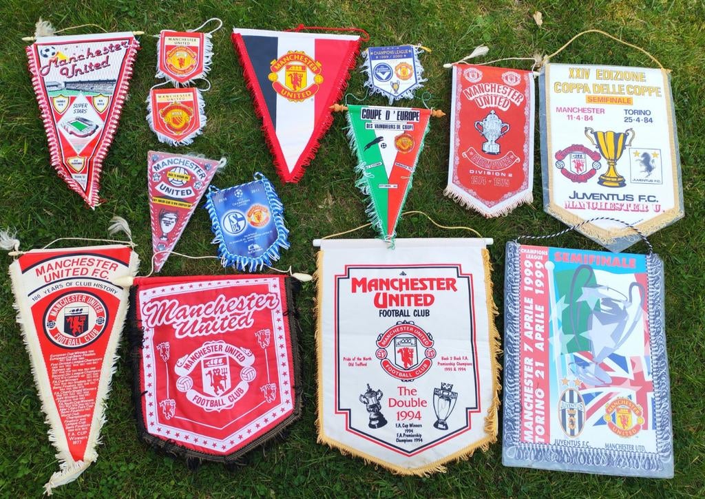 Bannière de la collection Manchester United des années 1970, Enlèvement ou Envoi