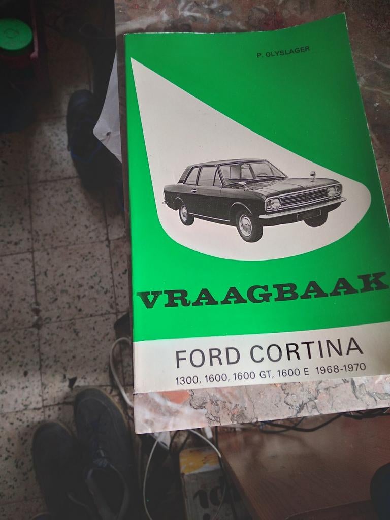 Vraagbaak ford Cortina, Ophalen of Verzenden