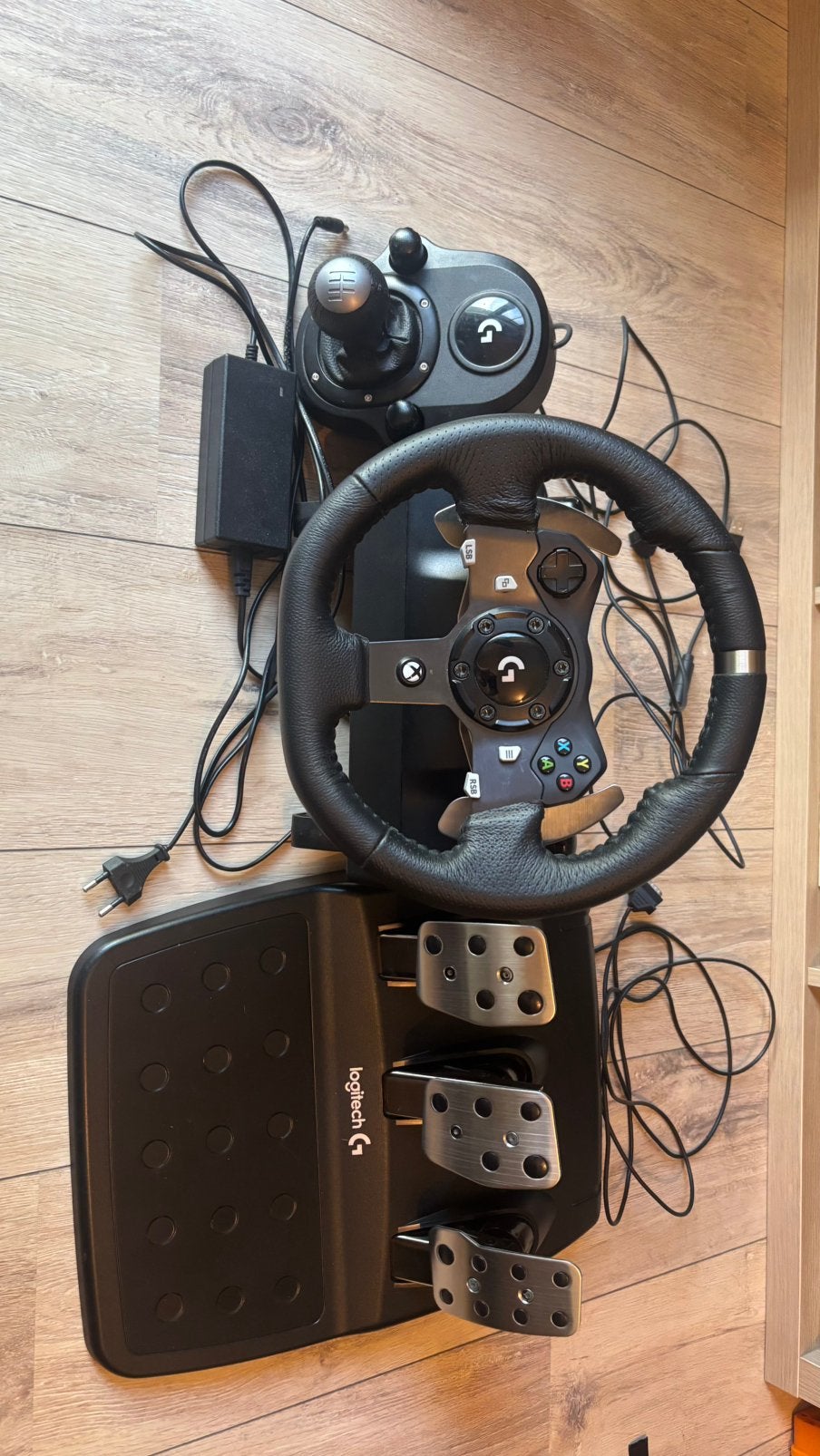Logitech g923 + boite de vitesse, Games en Spelcomputers, Ophalen, Zo goed als nieuw