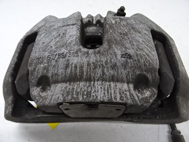 REMKLAUW RECHTS VOOR BMW X5 (F15) (01-2013/07-2018), Auto-onderdelen, Gebruikt, BMW