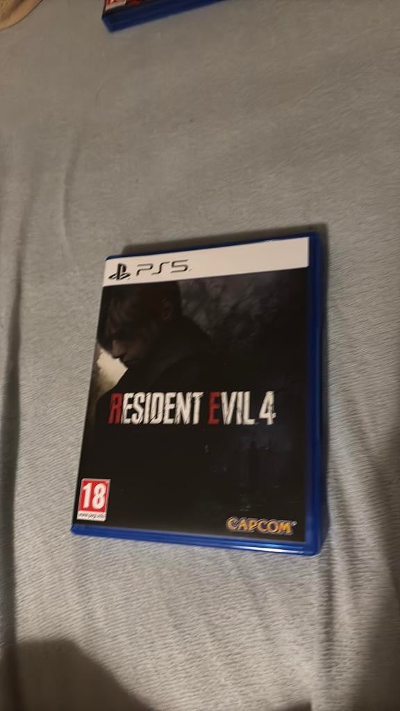 Re4 remake + Alan wake 2 remastered, Enlèvement, Neuf