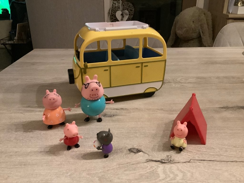 Peppa Pig speelgoed camper set, Ophalen of Verzenden, Zo goed als nieuw, Jongen of Meisje