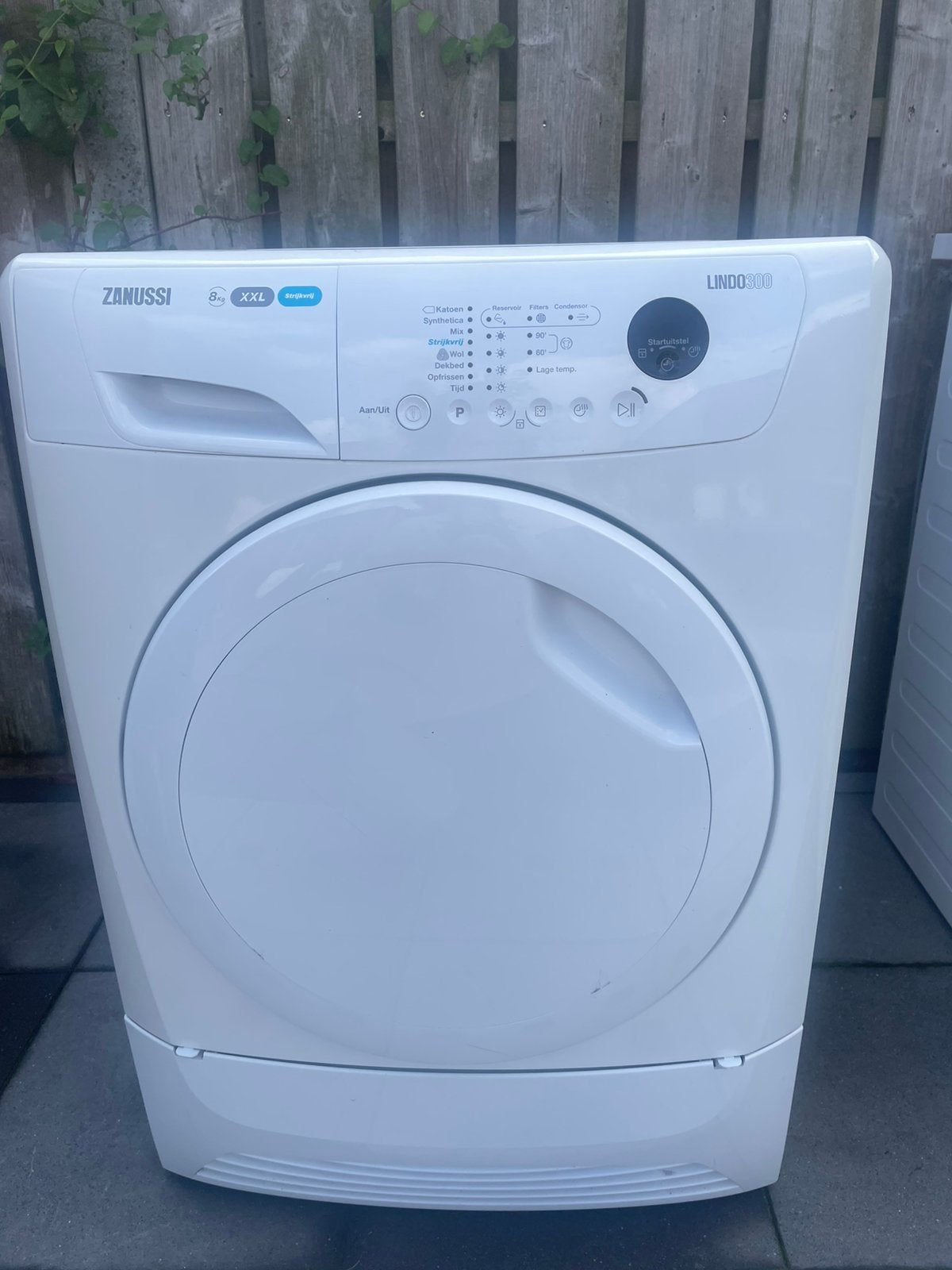 Zanussi Lindo300 8kg XXL Condensdroger - Zo goed als nieuw, Elektronische apparatuur, Ophalen, Zo goed als nieuw